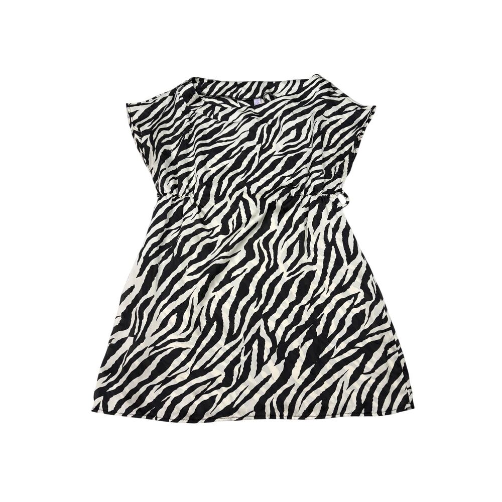 Alya zebra print mini dress, cinch waist, flutter sleeve, missing belt. Size S/M